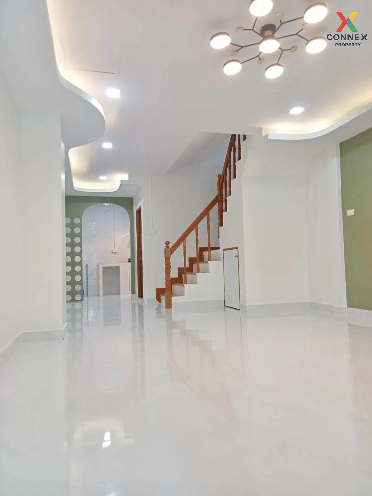 For Sale Townhouse/Townhome  , K.C. Ramindra 1 , Sam Wa Tawan Tok For Sale Townhouse/Townhome  , K.C. Ramindra 1 , Sam Wa Tawan Tok 3