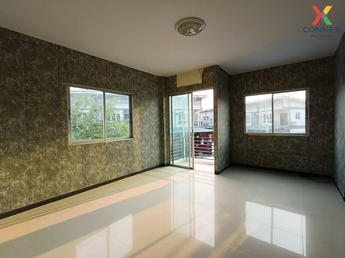 For Sale Townhouse/Townhome  , The Next Sriracha , Bueng , Si Rac