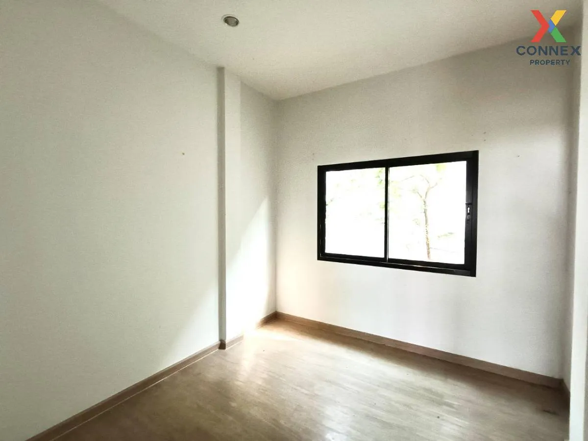 ขายทาวน์เฮ้าส์/ทาวน์โฮม  เดอะ เซ็นทรัล ทาวน์ บึง - ศรีราชา หน้ากว