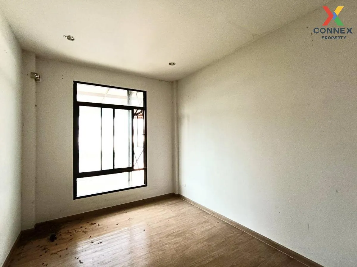 ขายทาวน์เฮ้าส์/ทาวน์โฮม  เดอะ เซ็นทรัล ทาวน์ บึง - ศรีราชา หน้ากว