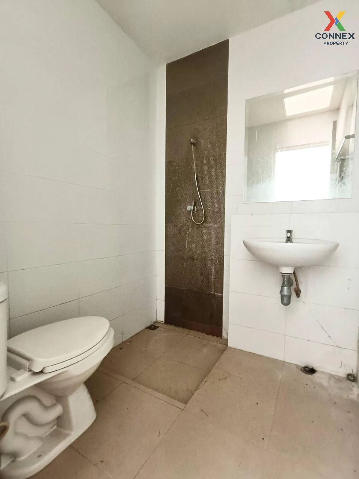 ขายทาวน์เฮ้าส์/ทาวน์โฮม  เดอะ เซ็นทรัล ทาวน์ บึง - ศรีราชา หน้ากว