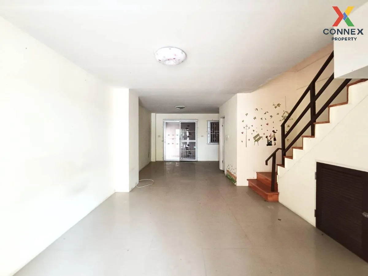 For Sale Townhouse/Townhome  , Baan Thai Villa , corner unit , Bu For Sale Townhouse/Townhome  , Baan Thai Villa , corner unit , Bu 4