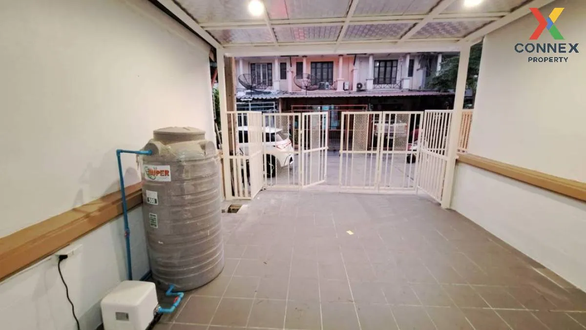 ขายทาวน์เฮ้าส์/ทาวน์โฮม  บ้านบัวทอง 4 บ้านกล้วย-ไทรน้อย รีโนเวทให 3