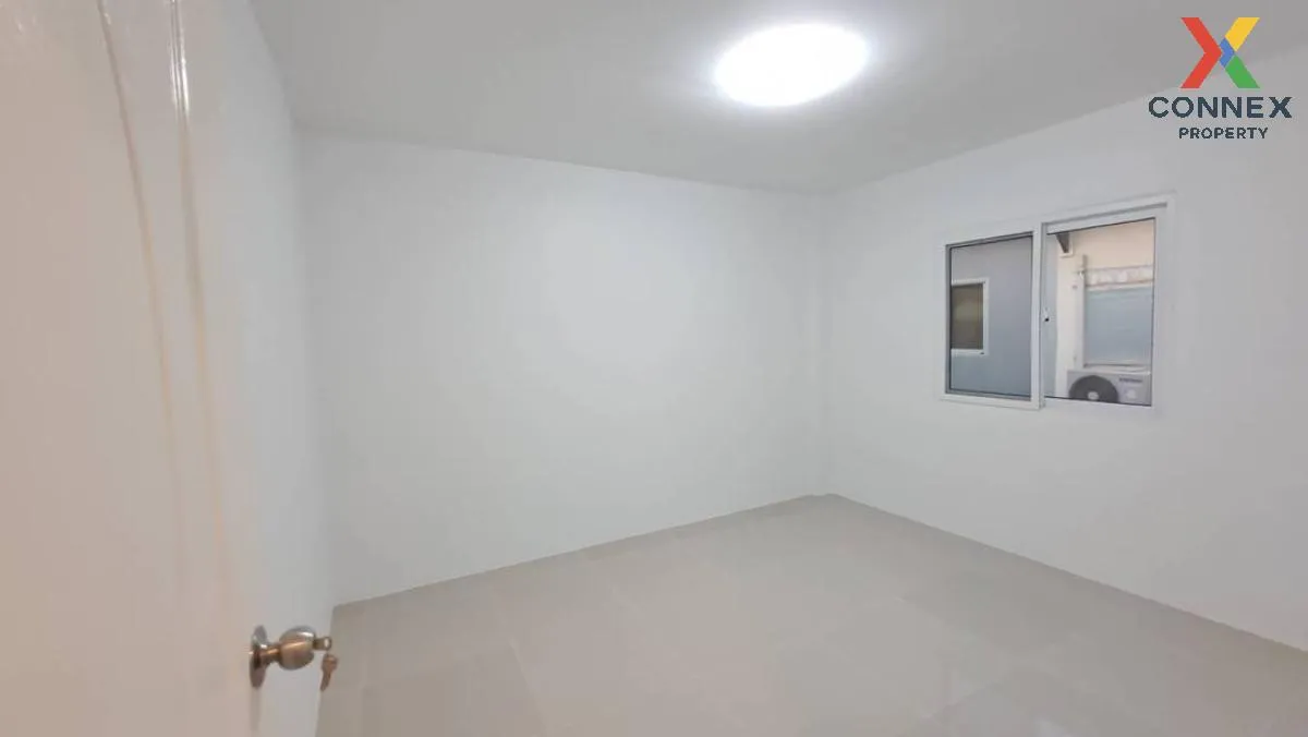 ขายทาวน์เฮ้าส์/ทาวน์โฮม  บ้านบัวทอง 4 บ้านกล้วย-ไทรน้อย รีโนเวทให