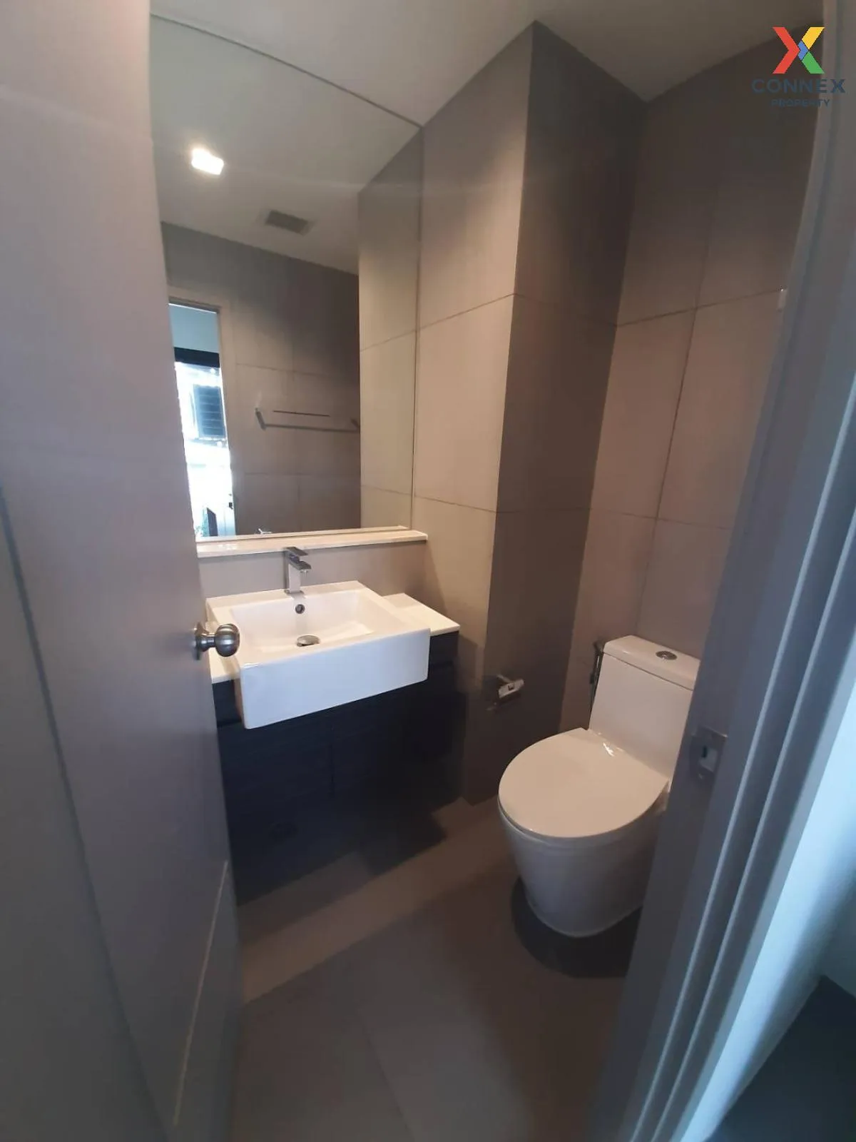 ขายคอนโด  เดอะ โพลิแทน รีฟ MRT-สะพานพระนั่งเกล้า บางกระสอ เมืองนน