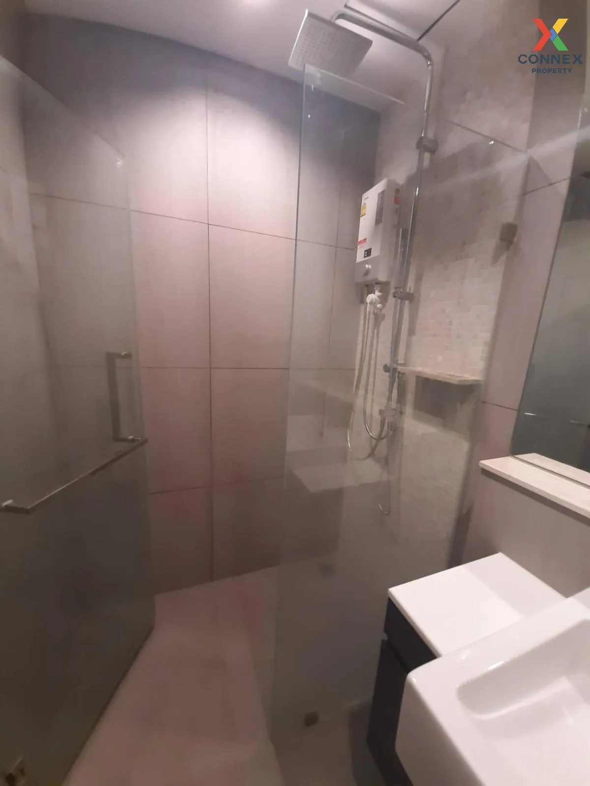 ขายคอนโด  เดอะ โพลิแทน รีฟ MRT-สะพานพระนั่งเกล้า บางกระสอ เมืองนน