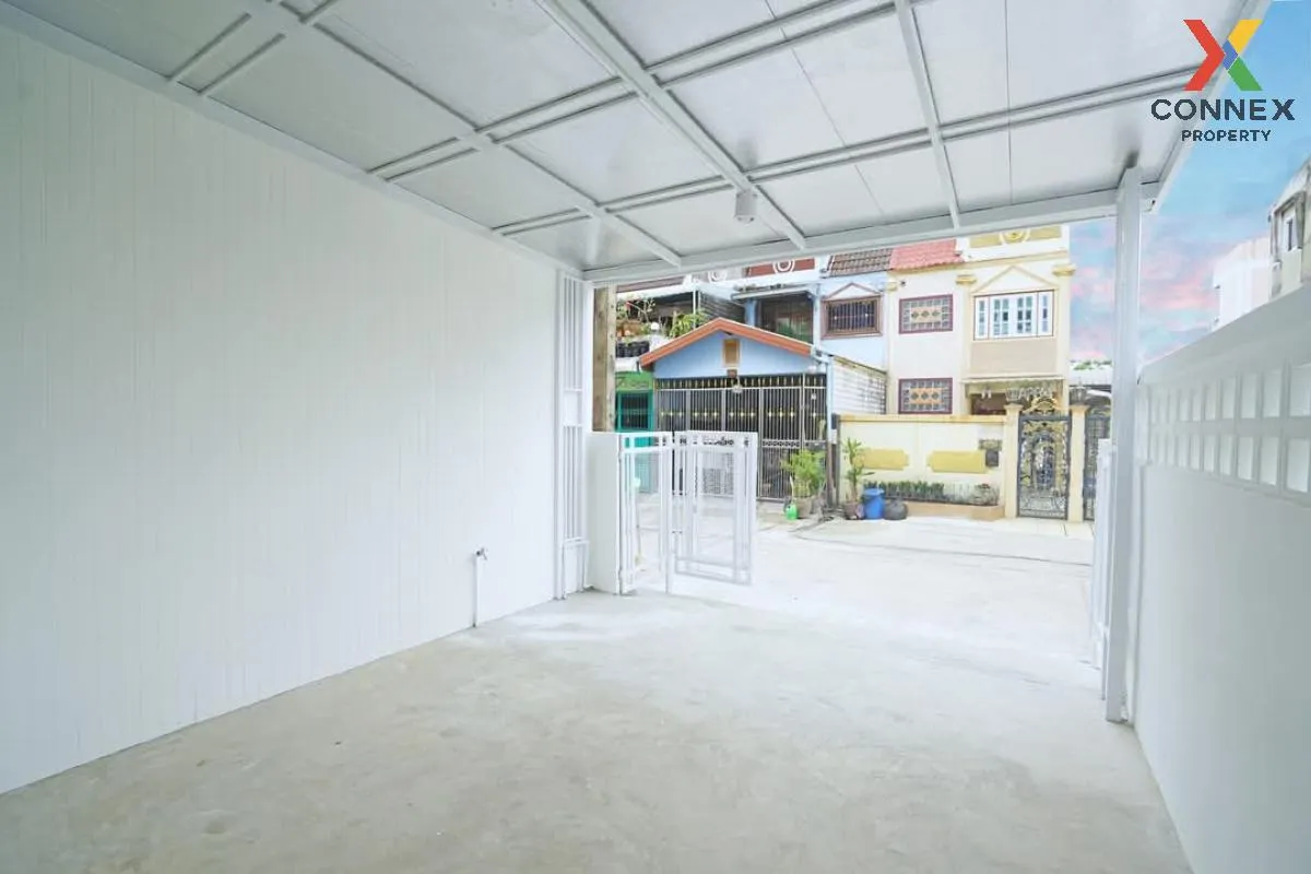 ขายทาวน์เฮ้าส์/ทาวน์โฮม  บ้านเพชรประทาน เพชรเกษม51 ห้องมุม รีโนเว 4