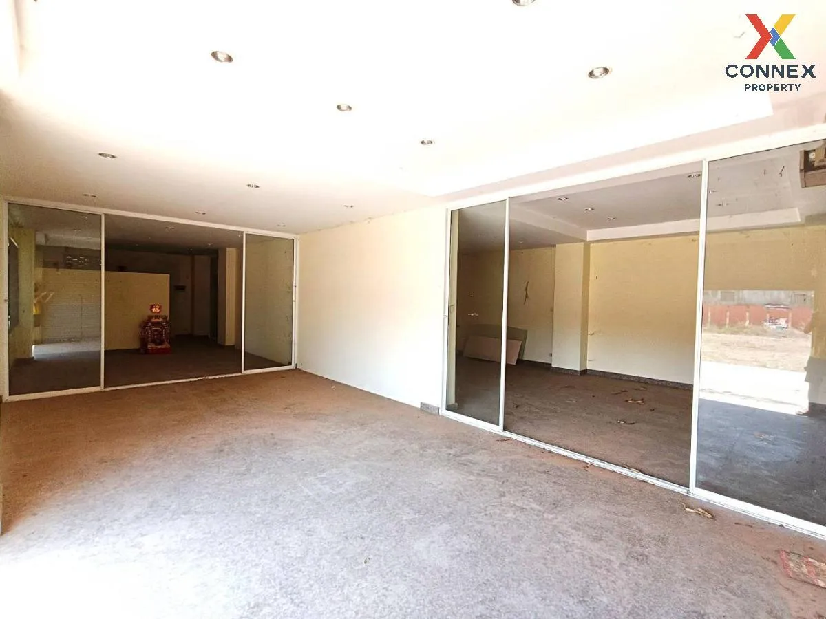 For Sale The Airport Town Krabi , nice view , corner unit , wide  4