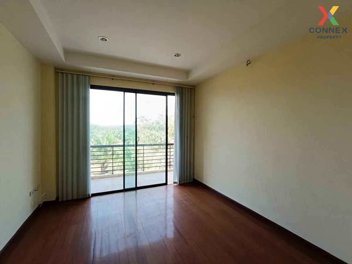For Sale The Airport Town Krabi , nice view , corner unit , wide 