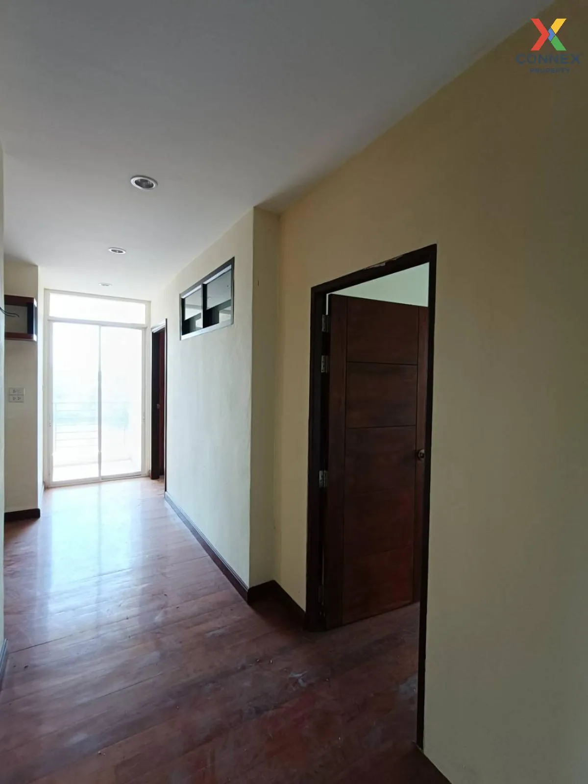 For Sale The Airport Town Krabi , nice view , corner unit , wide 