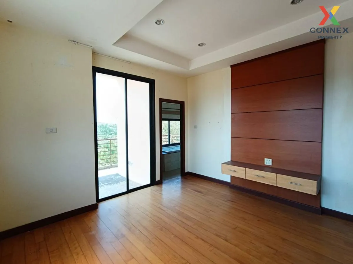 For Sale The Airport Town Krabi , nice view , corner unit , wide 