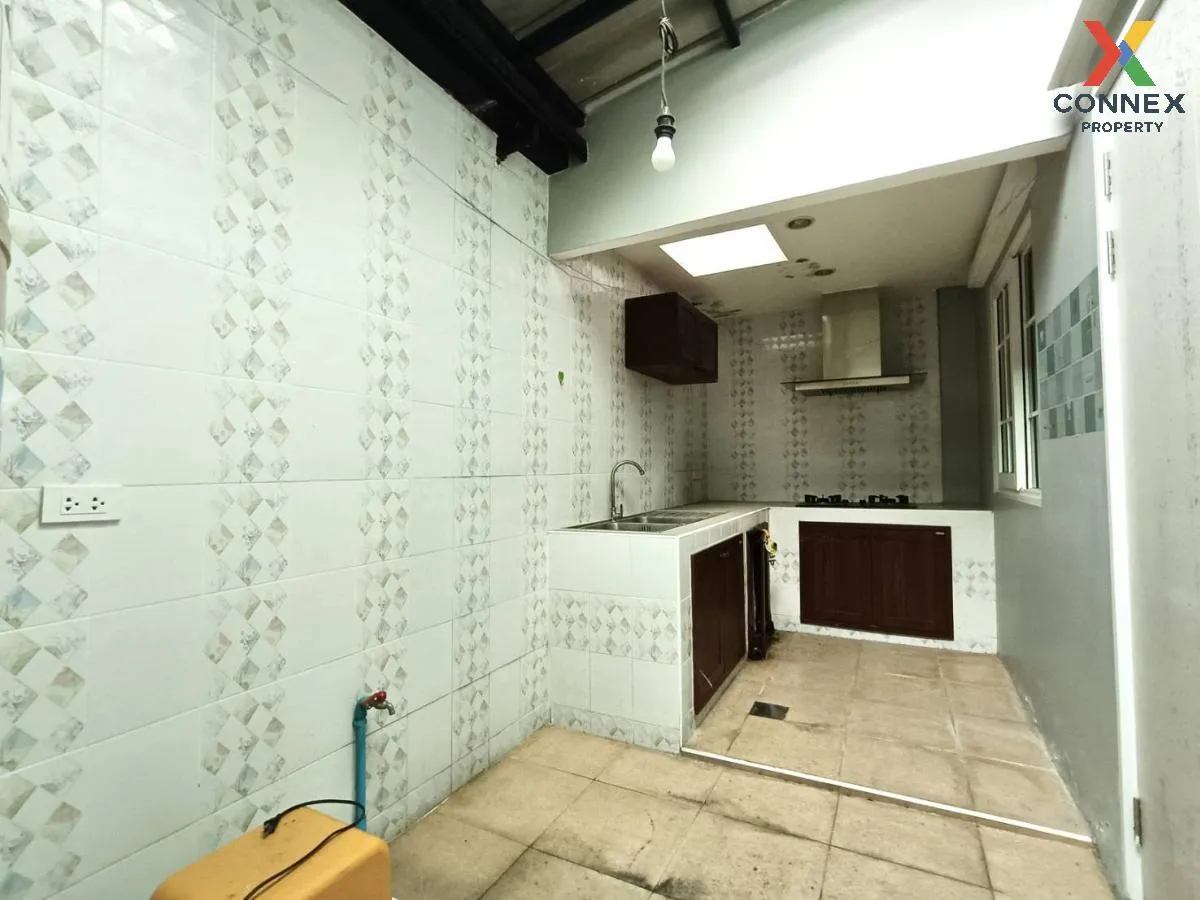 For Sale Townhouse/Townhome  , Golden Town Ramintra – Khubon , co