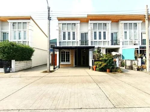 For Sale Townhouse/Townhome  , Golden Town Ramintra – Khubon , corner unit , Tha Raeng , Bang Khen , Bangkok , CX-117208