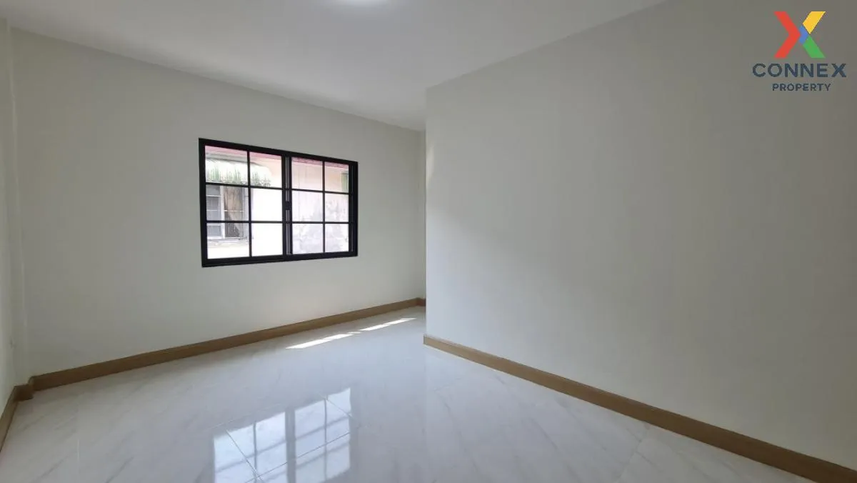 For Sale Townhouse/Townhome  , K.C. Ramindra 1 , Sam Wa Tawan Tok For Sale Townhouse/Townhome  , K.C. Ramindra 1 , Sam Wa Tawan Tok