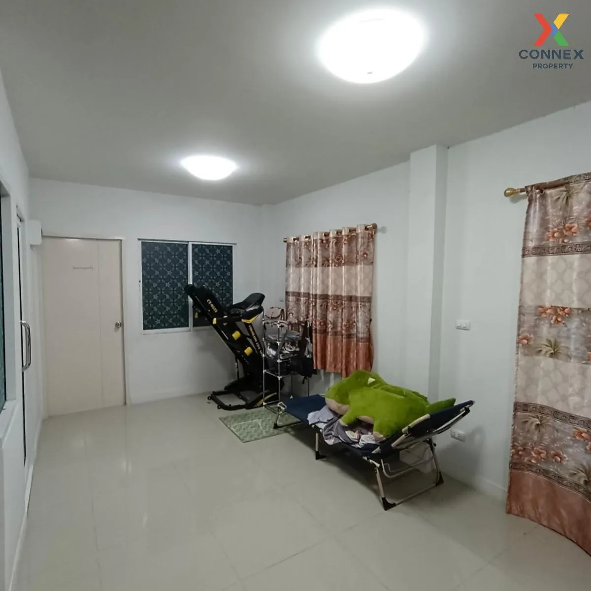 ขายทาวน์เฮ้าส์/ทาวน์โฮม  ประภัสสร วิลล์ อมตะนคร-หนองตำลึง หน้ากว้ 3