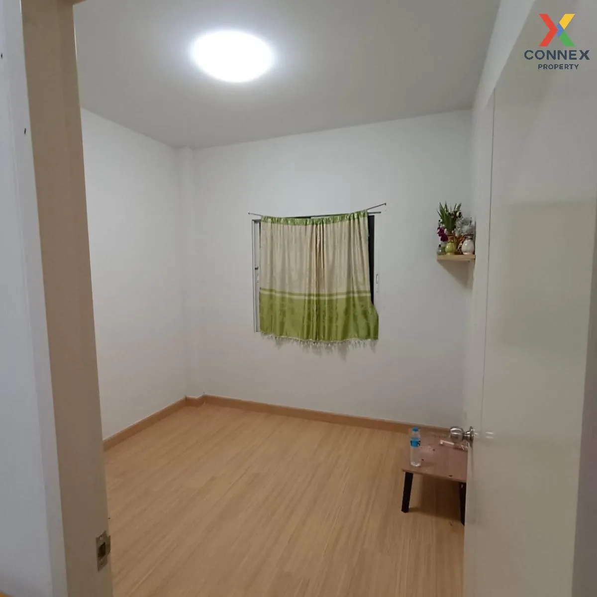 ขายทาวน์เฮ้าส์/ทาวน์โฮม  ประภัสสร วิลล์ อมตะนคร-หนองตำลึง หน้ากว้