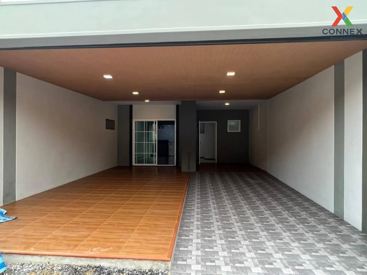 For Sale Townhouse/Townhome  , Baan Pruksa 11 , wide frontage , n 4