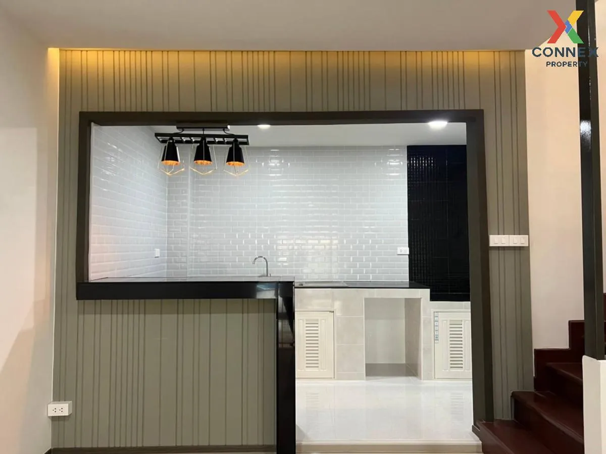 For Sale Townhouse/Townhome  , Baan Pruksa 11 , wide frontage , n