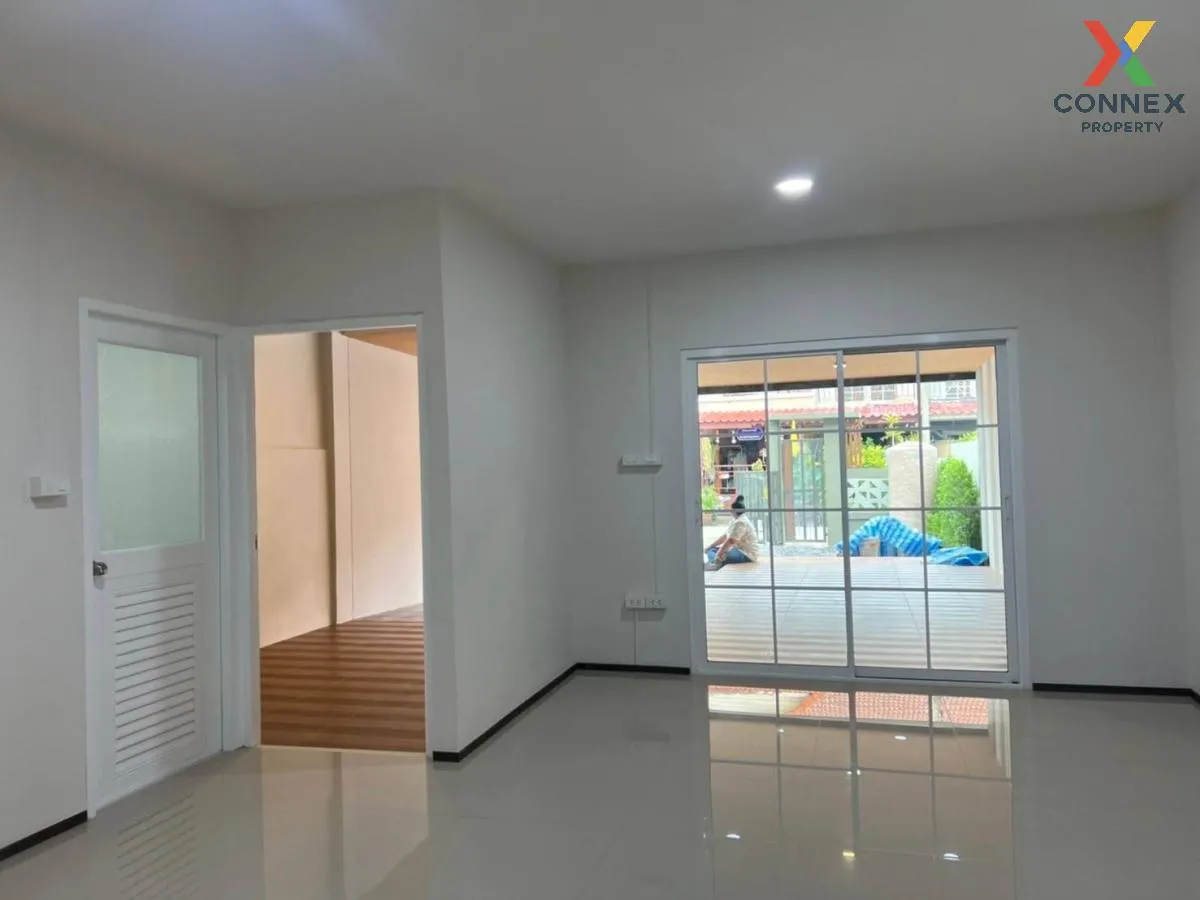 For Sale Townhouse/Townhome  , Baan Pruksa 11 , wide frontage , n