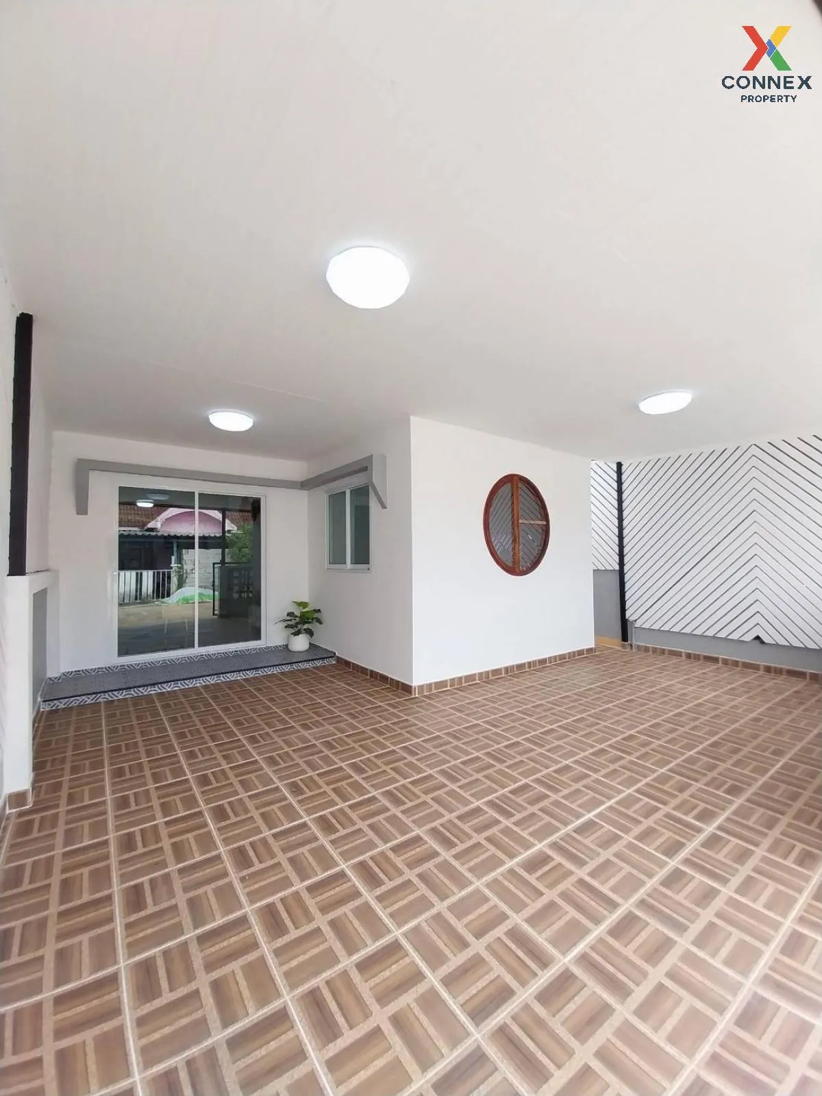 ขายทาวน์เฮ้าส์/ทาวน์โฮม  บ้านนันทวัน 5 หน้ากว้าง รีโนเวทใหม่ โคกแ 2