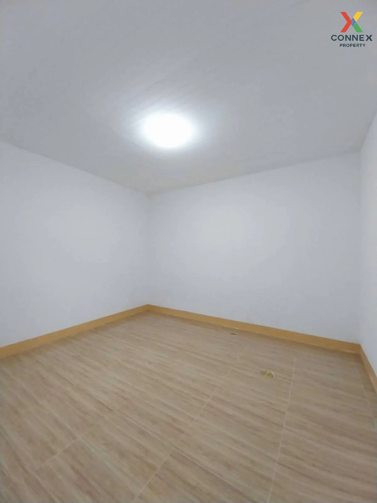 ขายทาวน์เฮ้าส์/ทาวน์โฮม  บ้านนันทวัน 5 หน้ากว้าง รีโนเวทใหม่ โคกแ