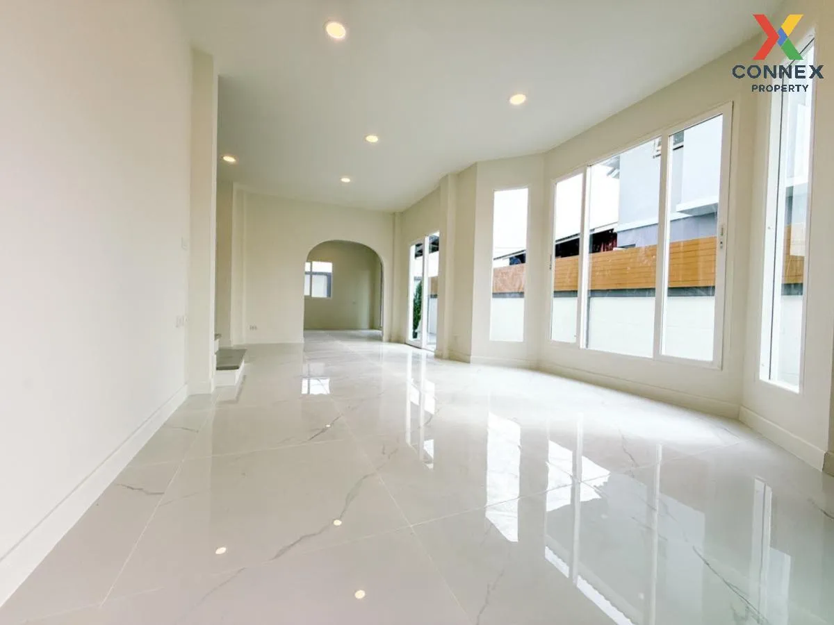 For Sale House , The Villa Rattanathibet , newly renovated , MRT- For Sale House , The Villa Rattanathibet , newly renovated , MRT- 4