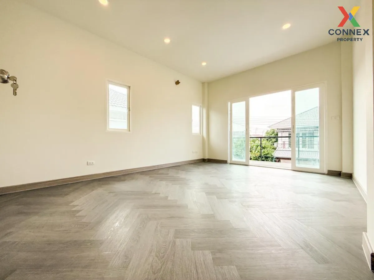 For Sale House , The Villa Rattanathibet , newly renovated , MRT- For Sale House , The Villa Rattanathibet , newly renovated , MRT-