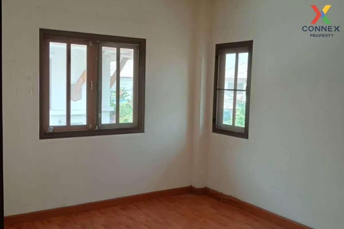 ขายบ้าน  ลิฟวิ่ง นารา รามคำแหง - สุวรรณภูมิ คลองสองต้นนุ่น เขต ลา