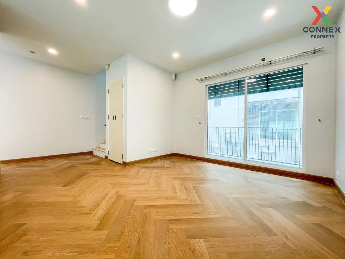 ขายทาวน์เฮ้าส์/ทาวน์โฮม  พาทิโอ แจ้งวัฒนะ - เมืองทอง รีโนเวทใหม่ 