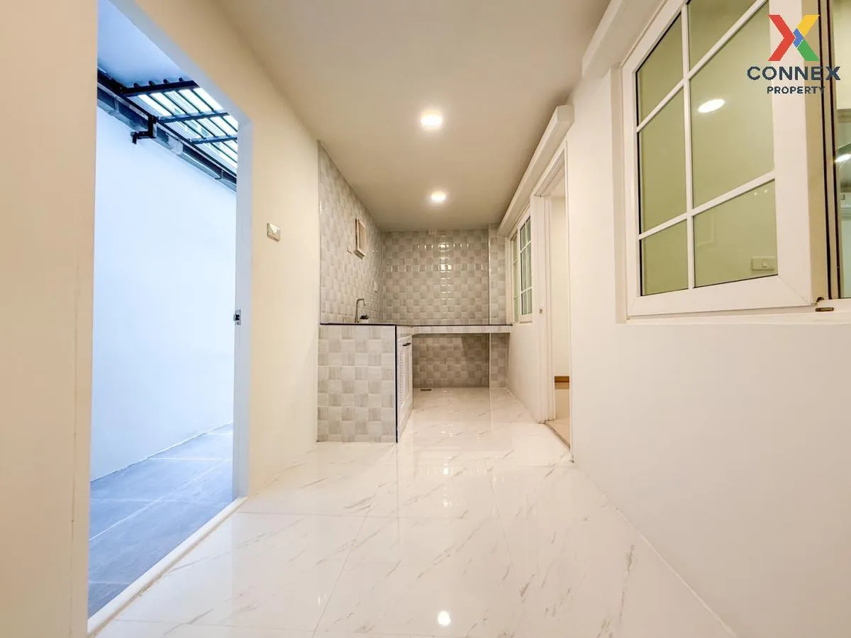 ขายทาวน์เฮ้าส์/ทาวน์โฮม  โกลเด้น ซิตี้ ปิ่นเกล้า - จรัญสนิทวงศ์ ร