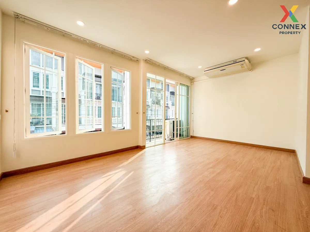 ขายทาวน์เฮ้าส์/ทาวน์โฮม  โกลเด้น ซิตี้ ปิ่นเกล้า - จรัญสนิทวงศ์ ร