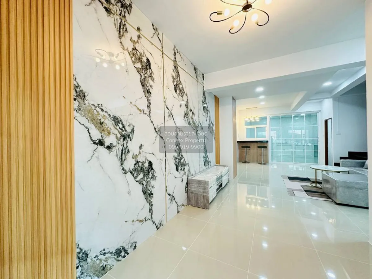 ขายทาวน์เฮ้าส์/ทาวน์โฮม  สวีทโฮม ปาร์ค บางบัวทอง รีโนเวทใหม่ บางบ