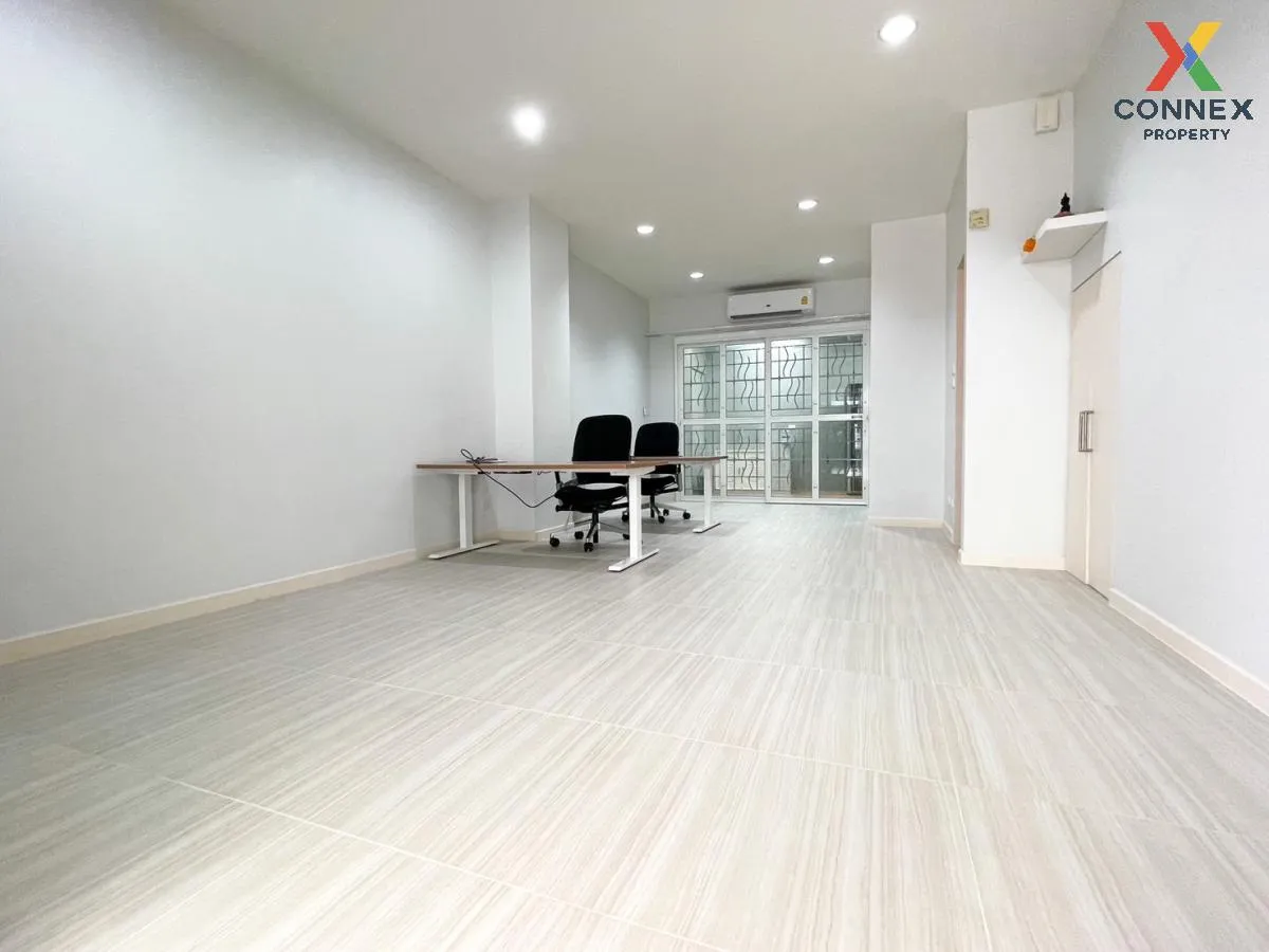 ขายทาวน์เฮ้าส์/ทาวน์โฮม  บารอนเนีย ทาวน์ ท่าน้ำนนท์ (บางศรีเมือง  4