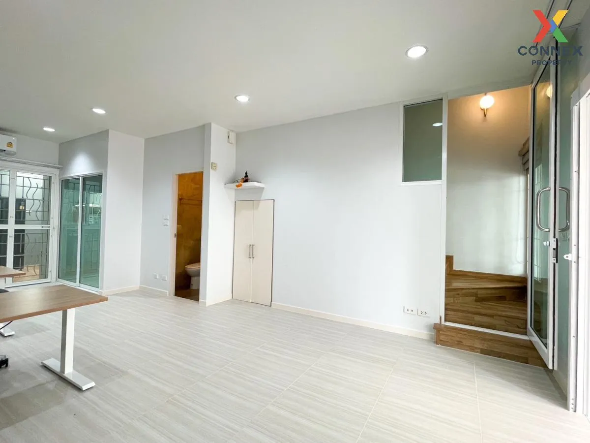 ขายทาวน์เฮ้าส์/ทาวน์โฮม  บารอนเนีย ทาวน์ ท่าน้ำนนท์ (บางศรีเมือง 