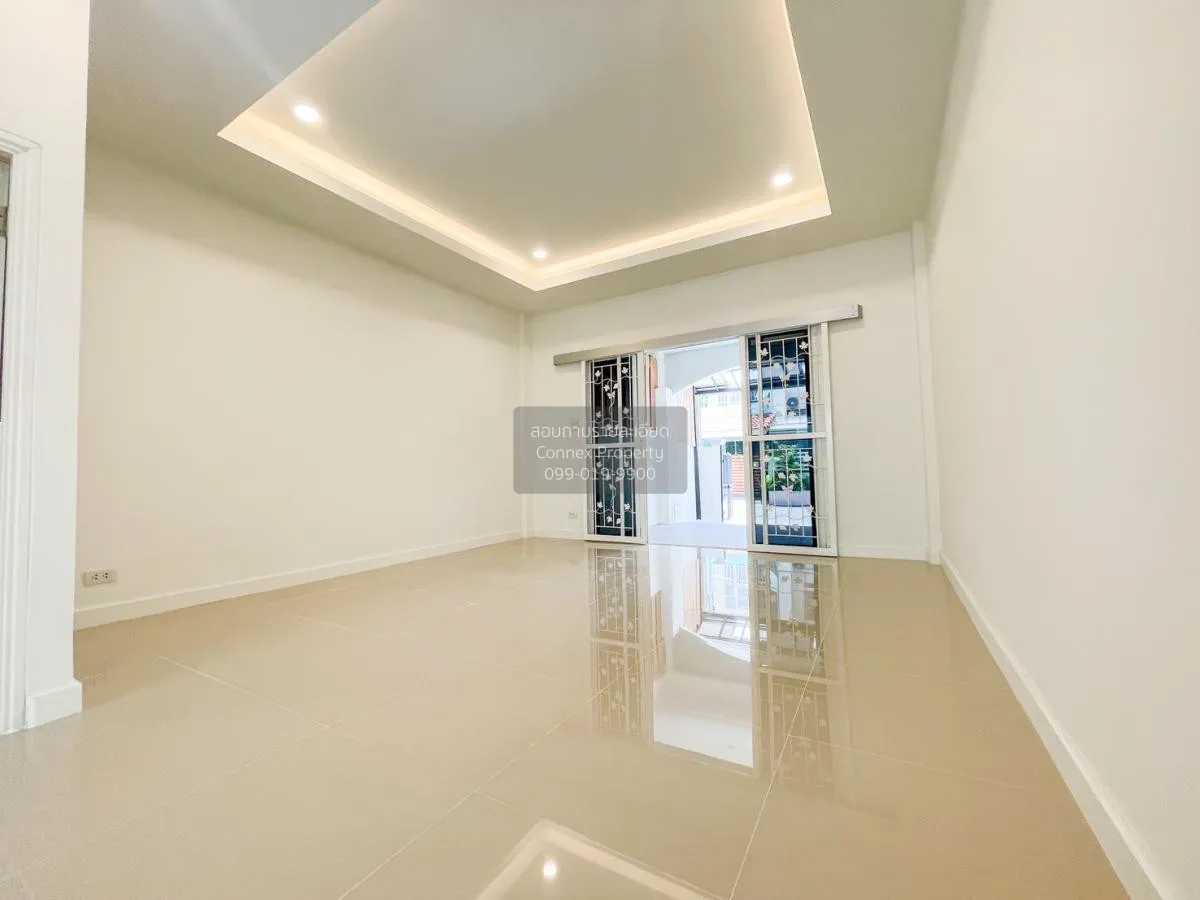 ขายทาวน์เฮ้าส์/ทาวน์โฮม  ธนจิตต์ บางกรวย รีโนเวทใหม่ ศาลากลาง บาง