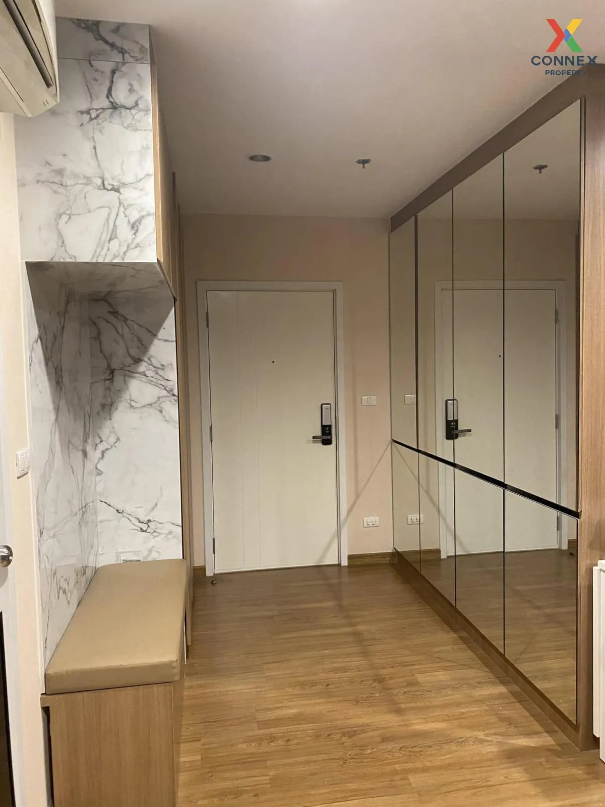 เช่าคอนโด  เดอะ ทรี อินเตอร์เชนจ์ MRT-เตาปูน บางซื่อ เขต บางซื่อ 