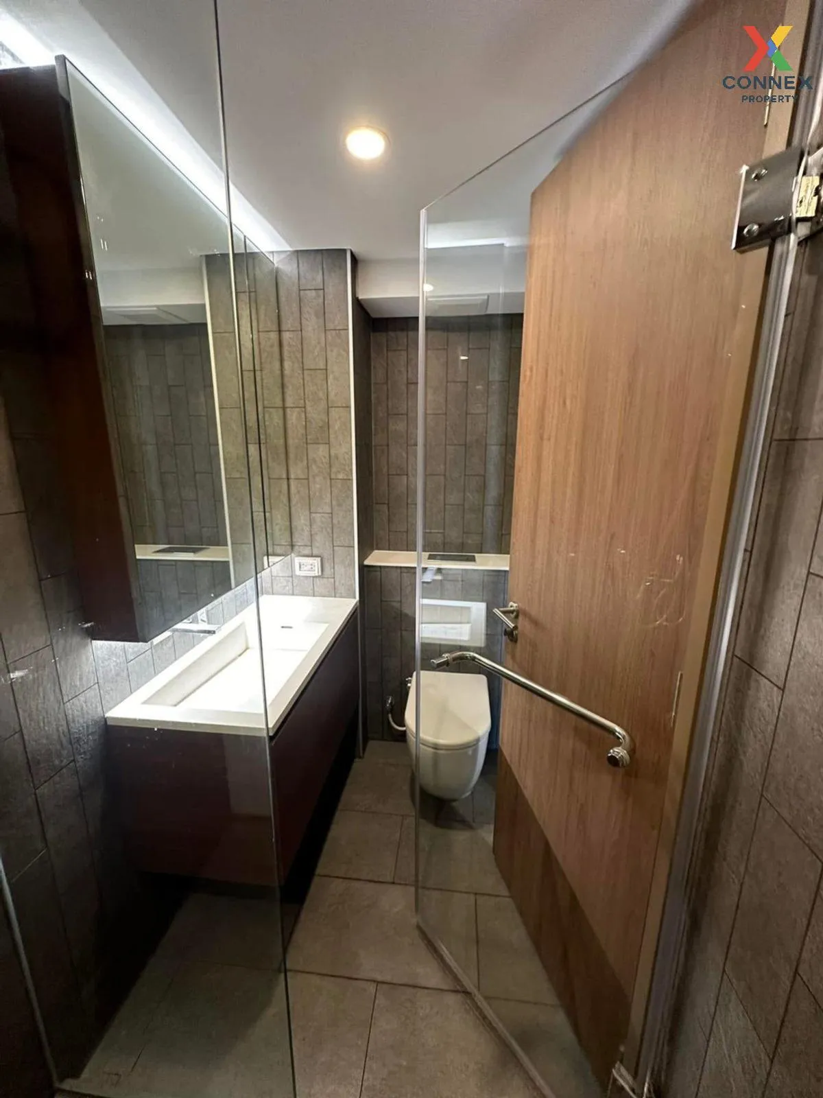 เช่าคอนโด  ไซมิส พระราม 9 (แลนด์มาร์ค @MRTA Station) ห้วยขวาง เขต