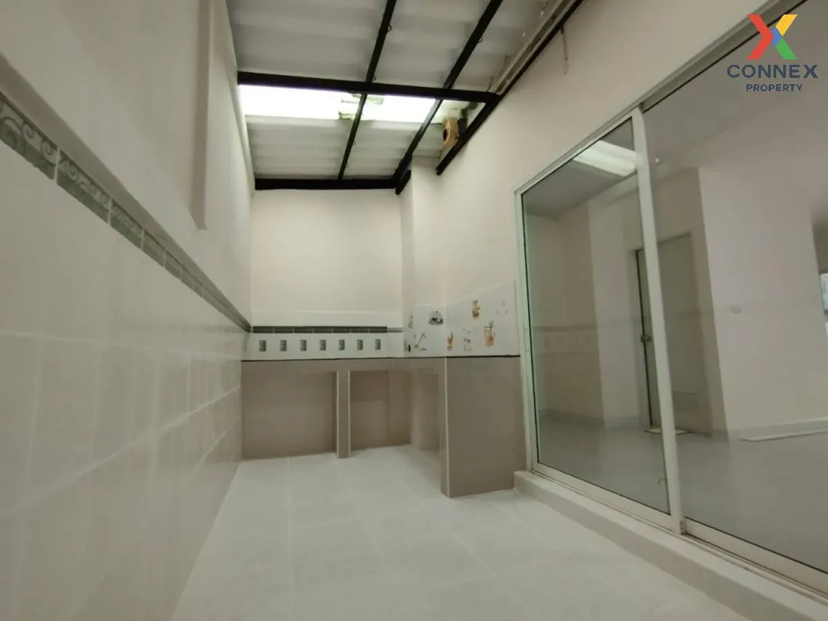 For Sale Townhouse/Townhome  , Baan Villa Chaopraya , Ban Klang ,