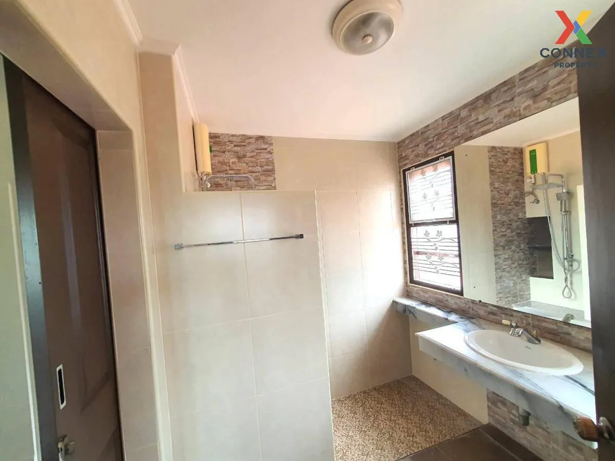 For Sale House , Chaiyaphruek Soi Wat Lat Pladuk , MRT-Khong Bang