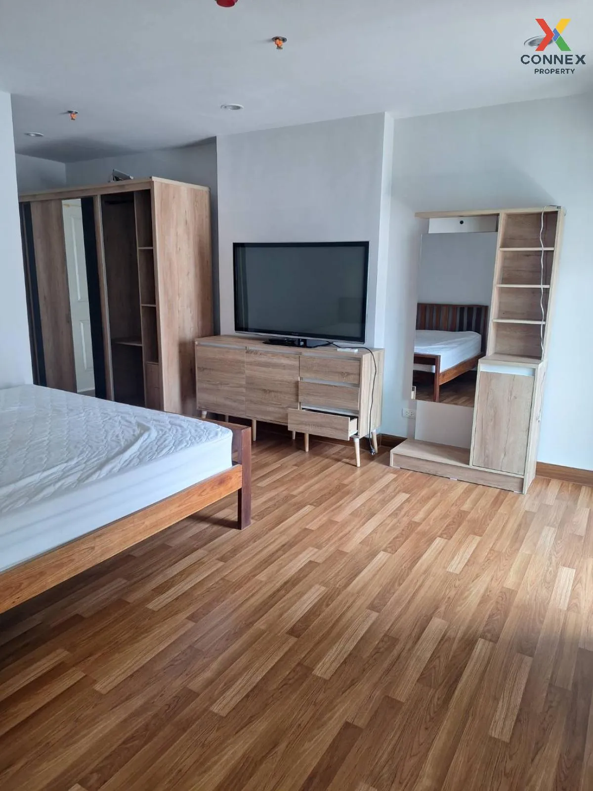 For Rent Condo , Regent Home Bangson , corner unit , MRT-Bang Son