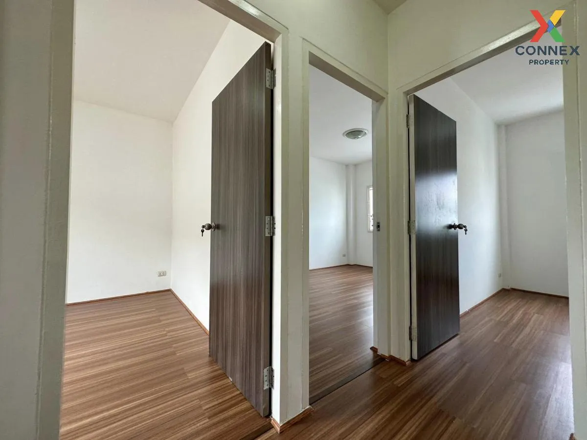 For Sale Townhouse/Townhome  , Lio Phetkasem 77  , Nong Khaem , P For Sale Townhouse/Townhome  , Lio Phetkasem 77  , Nong Khaem , P