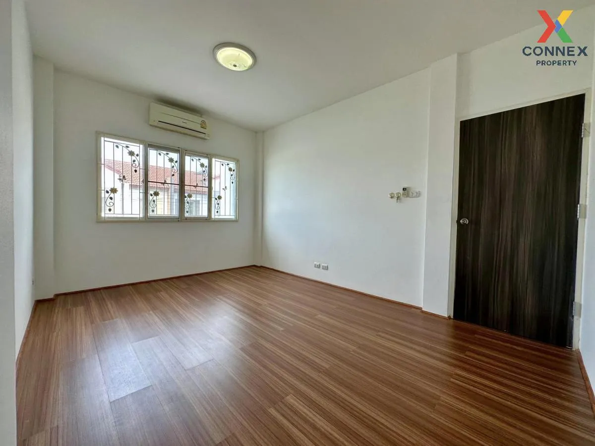 For Sale Townhouse/Townhome  , Lio Phetkasem 77  , Nong Khaem , P For Sale Townhouse/Townhome  , Lio Phetkasem 77  , Nong Khaem , P