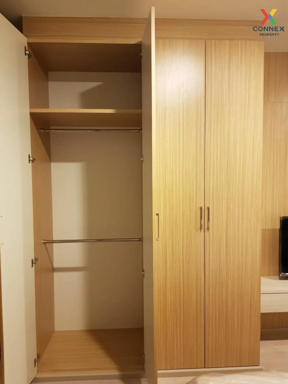 เช่าคอนโด  ริธึ่ม รางน้ำ BTS-อนุสาวรีย์ชัยสมรภูมิ ถนนพญาไท เขต รา 3