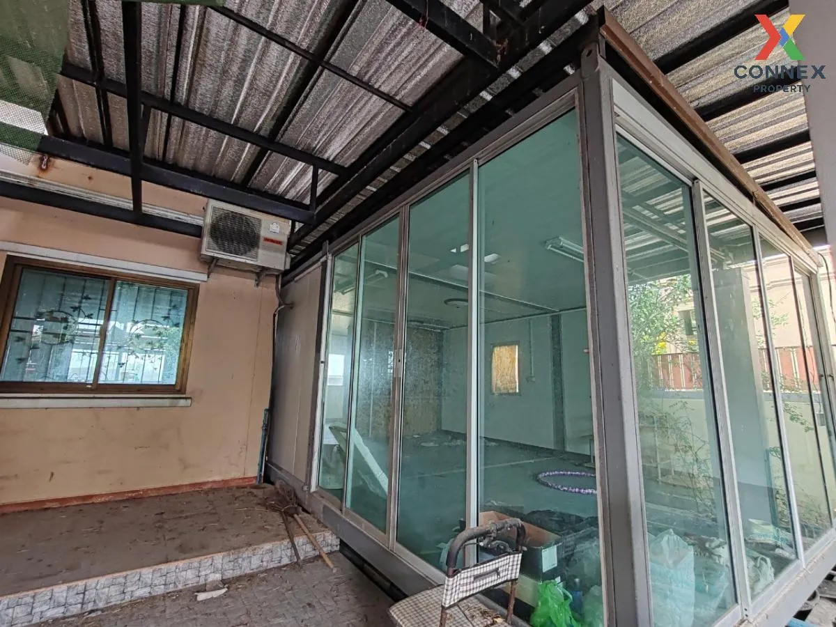 For Sale House , Arisara 3 Phase 2 , Khlong Phra Udom , Lat Lum K