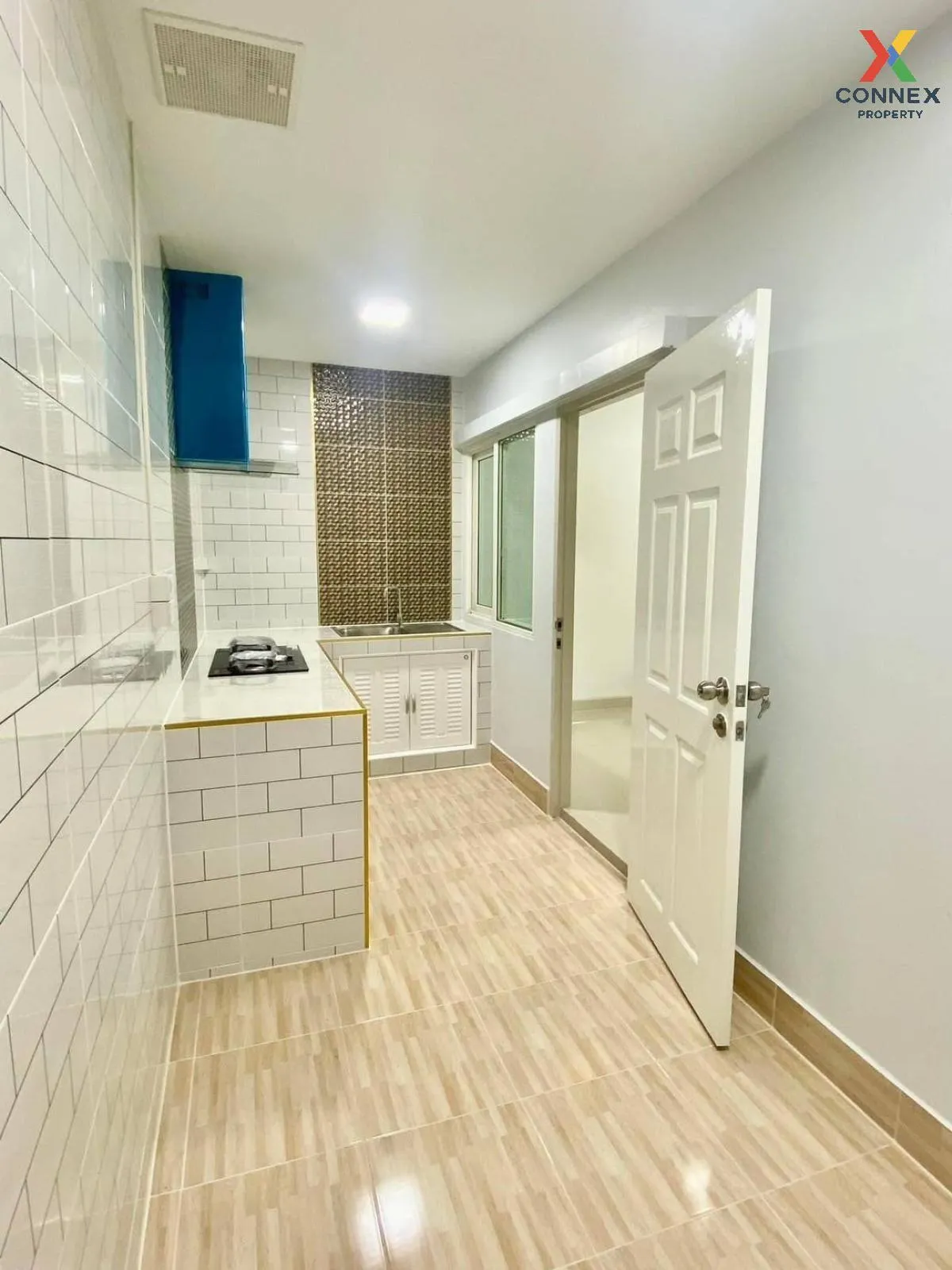 ขายทาวน์เฮ้าส์/ทาวน์โฮม  โนโว วิลล์ วงแหวน-ลำลูกกา คลอง 5 รีโนเวท