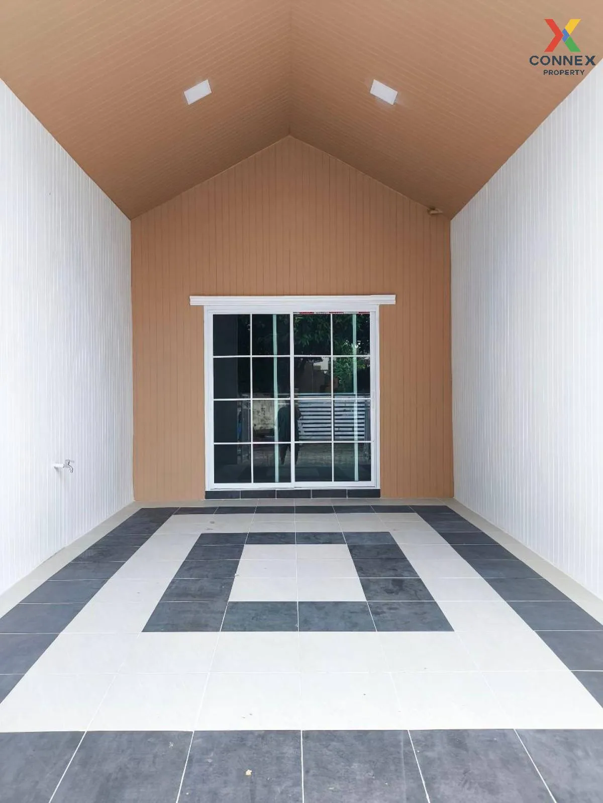 ขายทาวน์เฮ้าส์/ทาวน์โฮม  บ้านกลางซอย คูคต รีโนเวทใหม่ BTS-คูคต คู 4