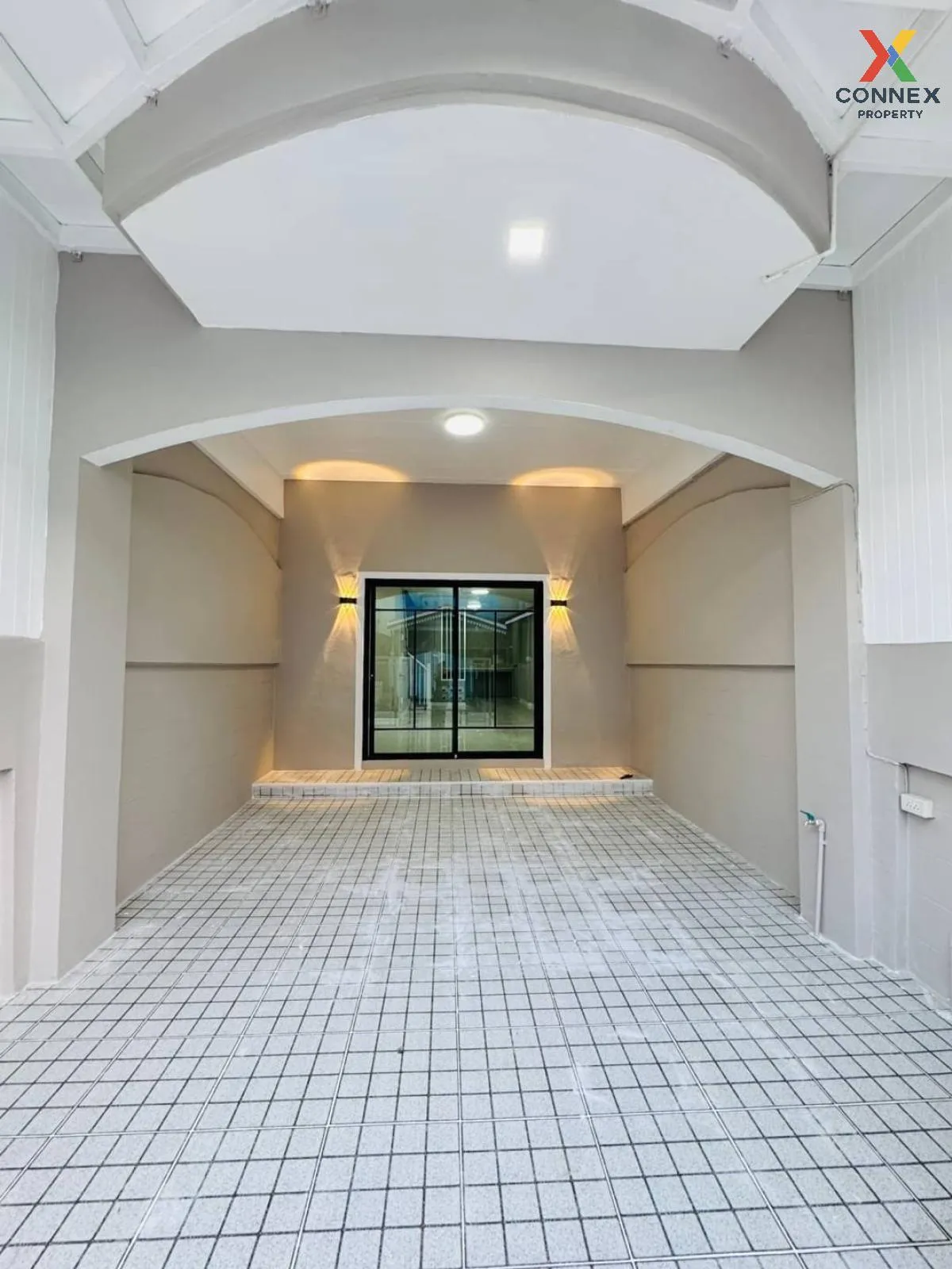 ขายทาวน์เฮ้าส์/ทาวน์โฮม  บ้านปิยวรารมย์ 3 รีโนเวทใหม่ ไทรน้อย ไทร 2