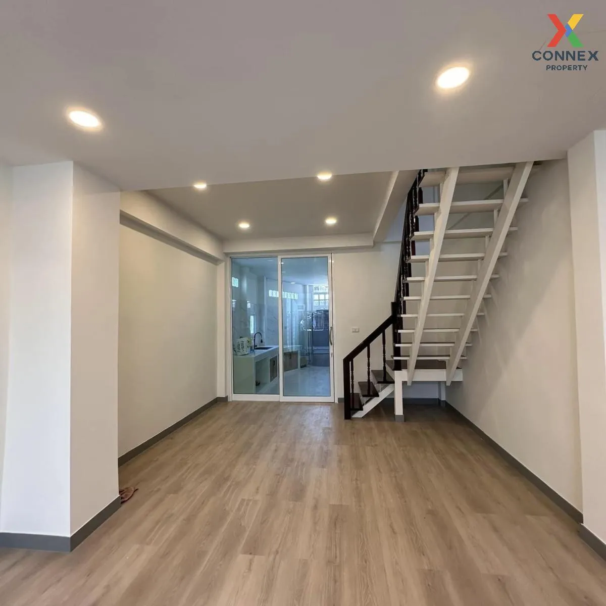 ขายทาวน์เฮ้าส์/ทาวน์โฮม  บ้านเกศริน  รีโนเวทใหม่ บางบอน เขต บางบอ 4