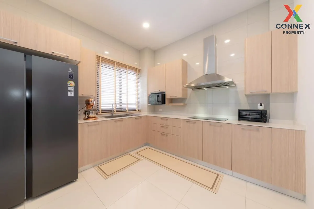 For Sale House near MRT Sam Yot , Bowon Niwet , Phra Nakhon , Ban For Sale House near MRT Sam Yot , Bowon Niwet , Phra Nakhon , Ban