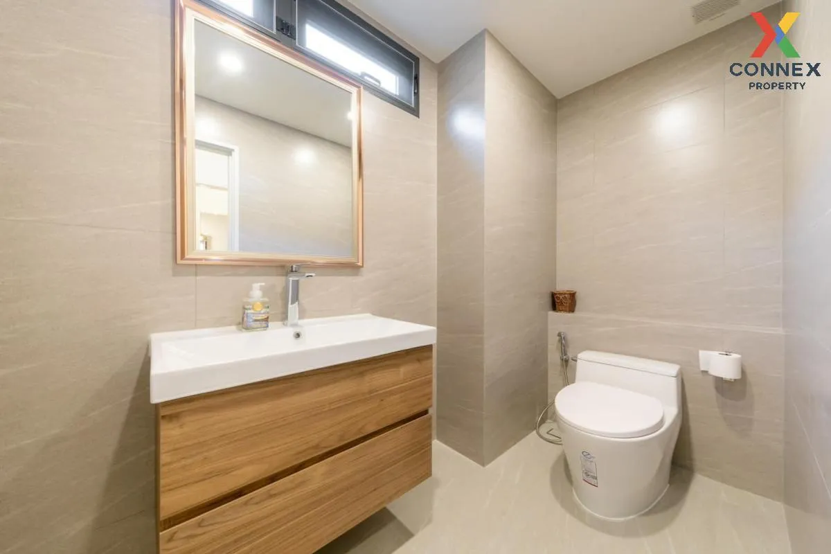 For Sale House near MRT Sam Yot , Bowon Niwet , Phra Nakhon , Ban For Sale House near MRT Sam Yot , Bowon Niwet , Phra Nakhon , Ban